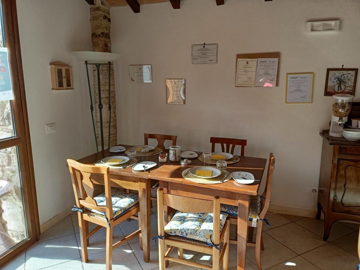 セッレ・ディ・ラポラーノ Agriturismo Podere La Selvaヴィラ エクステリア 写真