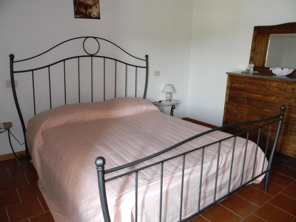 セッレ・ディ・ラポラーノ Agriturismo Podere La Selvaヴィラ 部屋 写真