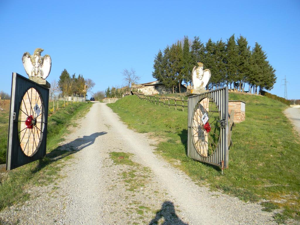 セッレ・ディ・ラポラーノ Agriturismo Podere La Selvaヴィラ エクステリア 写真