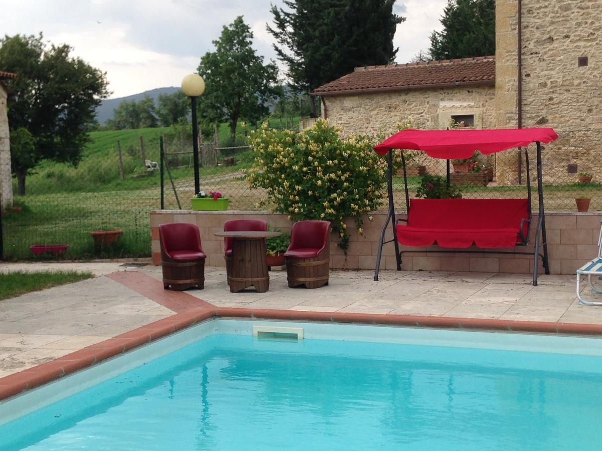 セッレ・ディ・ラポラーノ Agriturismo Podere La Selvaヴィラ エクステリア 写真